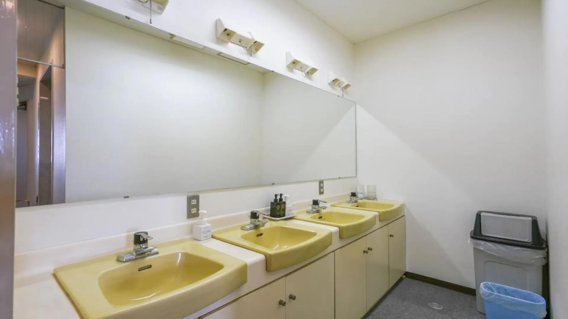 ** Szálloda Male Only Capsule Inn Hamamatsucho - Vacation Stay 68799V Tokió Japán